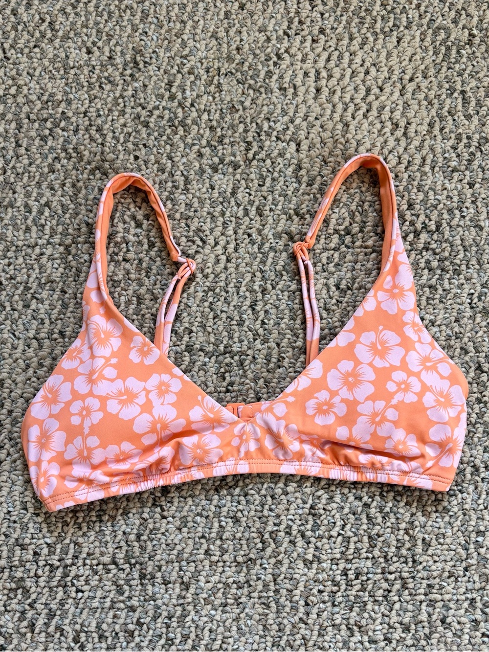 Roxy bathing suit top